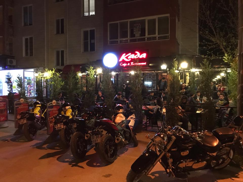 Kada Cafe, Merkez (1. Murat Mah.)